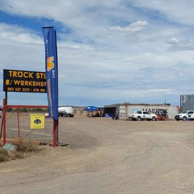 De Aar Workshop Oil Centre Launch